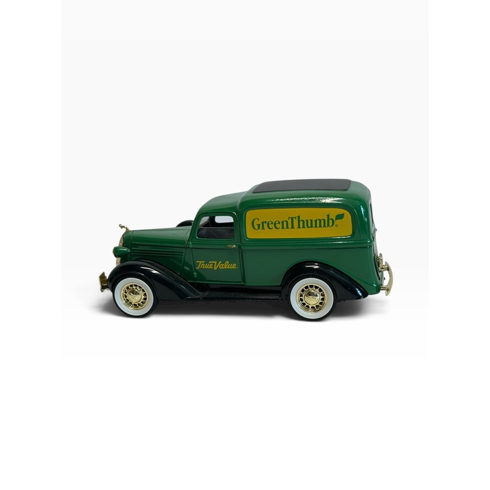 Liberty Classics 1936 Dodge Van True Value GreenThumb Diecast Bank Green